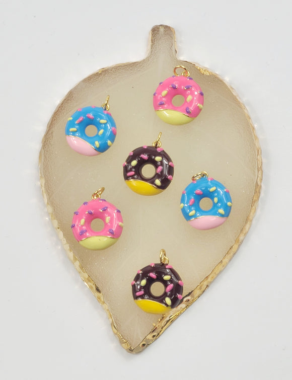 Donuts pendant