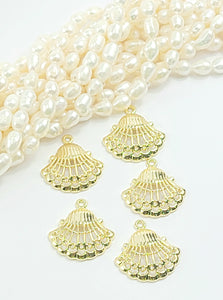 Alloy Pendants Scallop light Gold